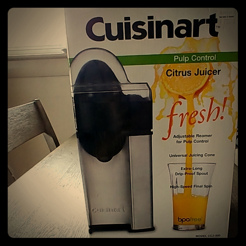 Culinary Pulp Control Citrus Juicer